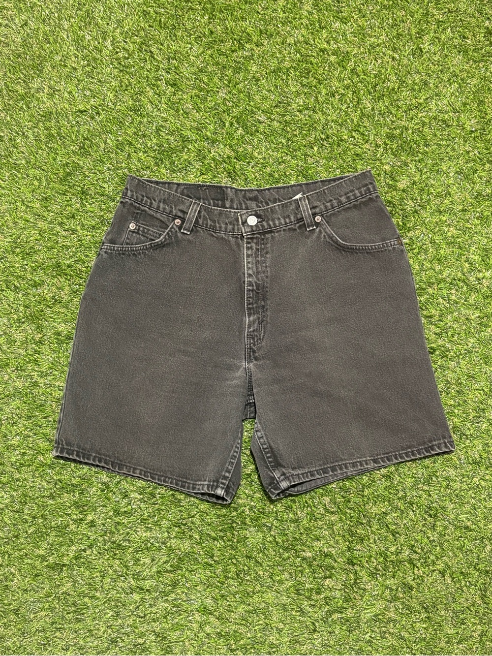 Vintage 90s Levi’s Baggy white tab Jean shorts